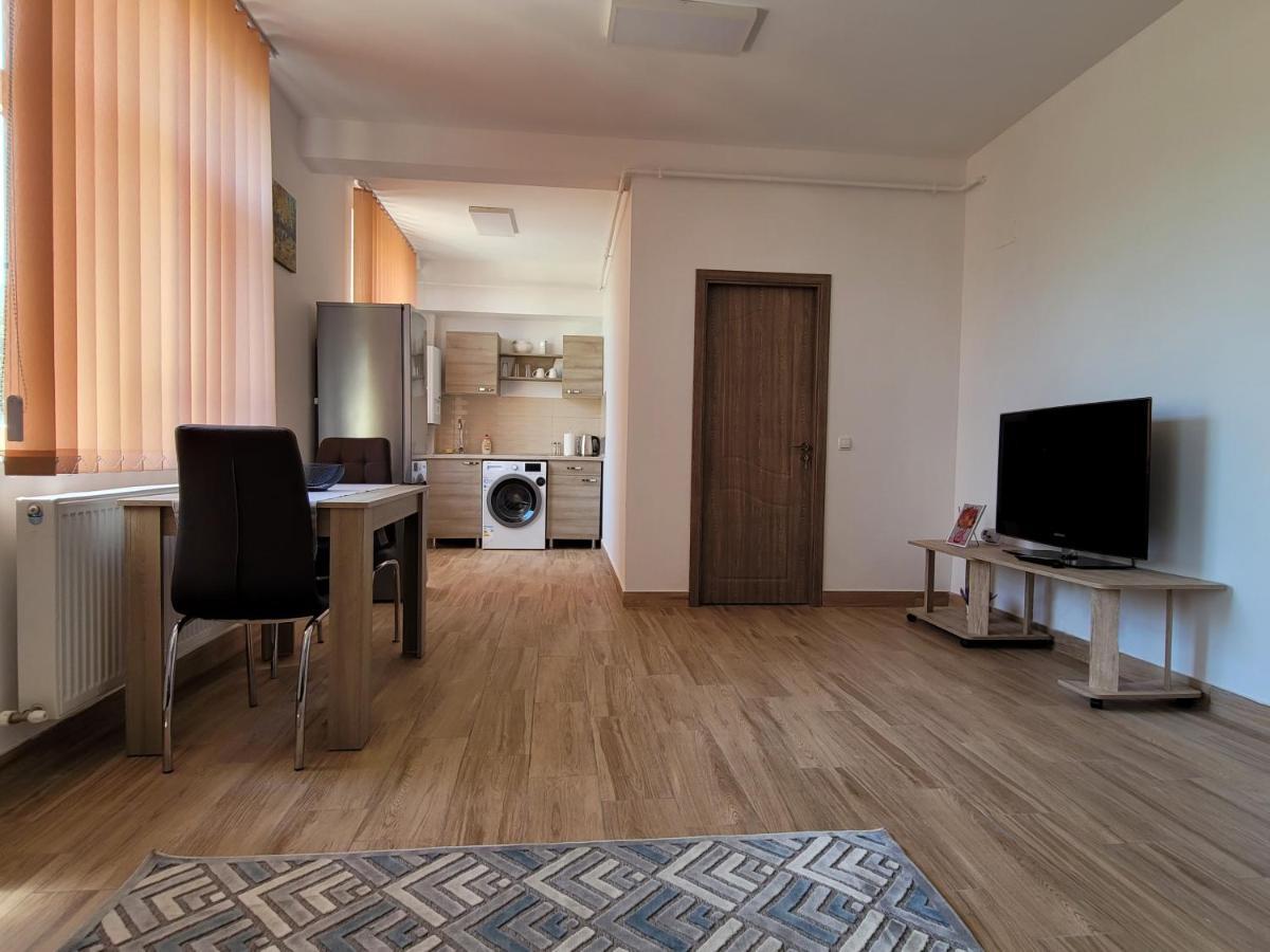 Apartamente Livada Râmnicu Vâlcea Exteriér fotografie